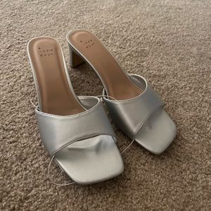NWT Silver Heels